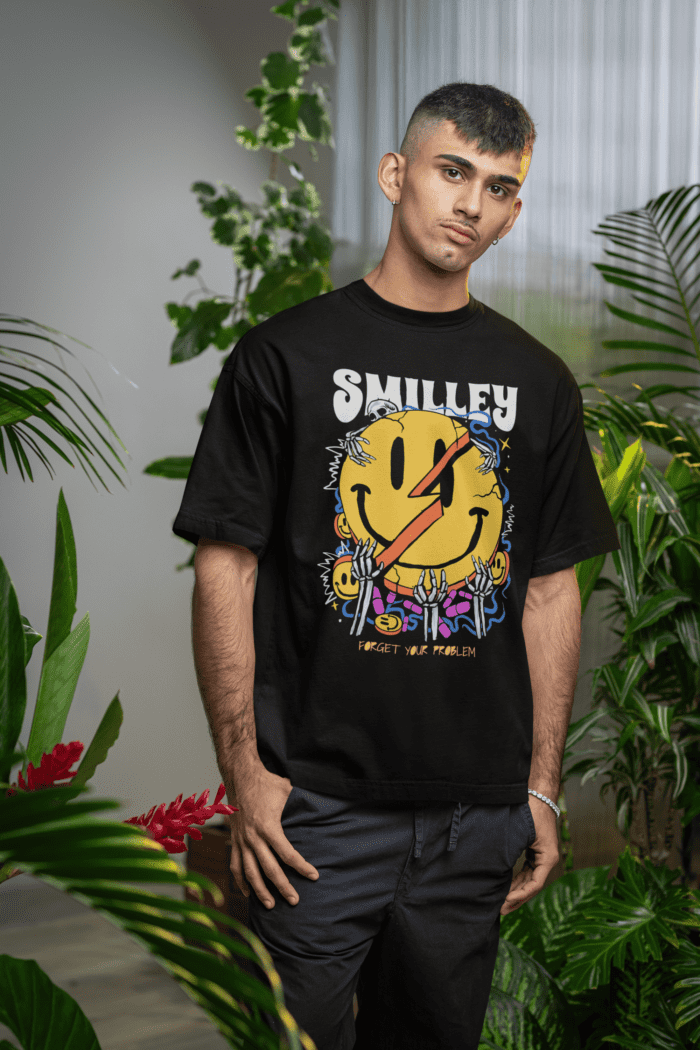 Smiley Oversized Black Printed T-Shirt CrossX - Image 2